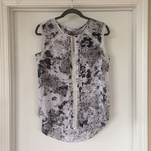 Black & White Sleeveless Tahari Blouse
